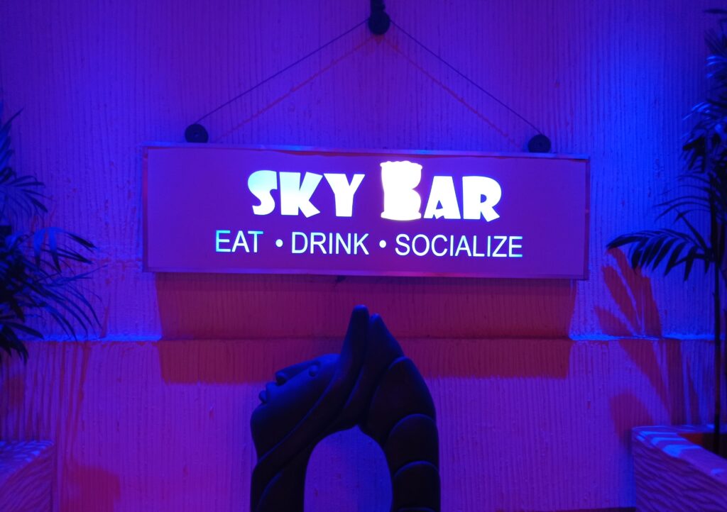 Sky Bar Ramada